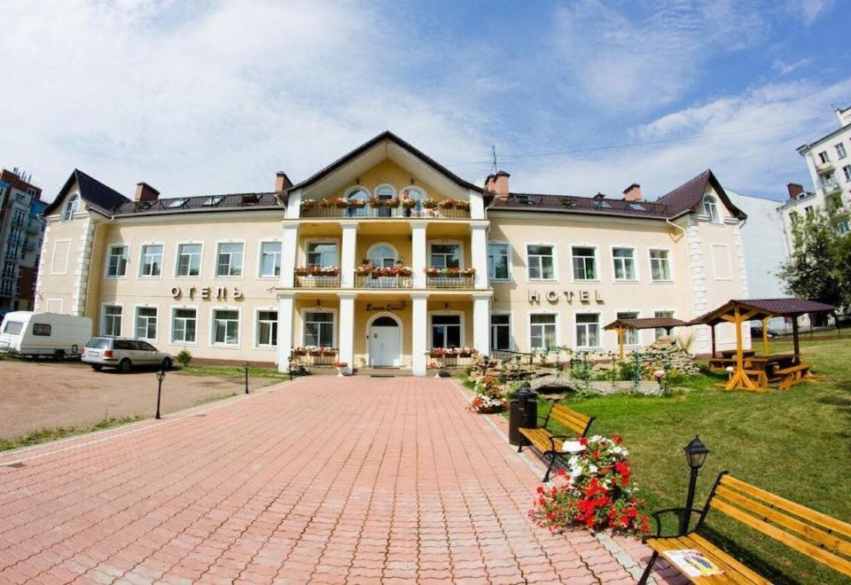 hotel overview picture