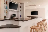 Hilton Garden Inn Reno - bar