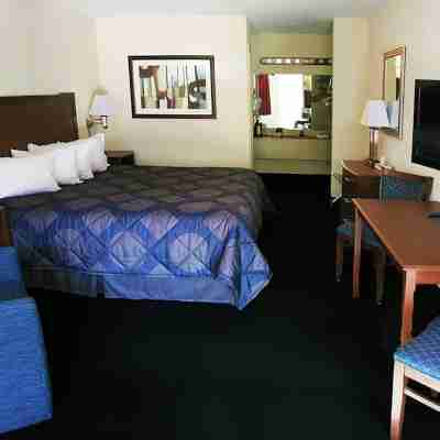 Travelodge by Wyndham Branson Rooms