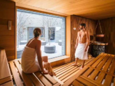 Peaks Place Apartment-Hotel & Spa Hotels in Laax