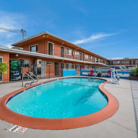Rodeway Inn Modesto Near Downtown