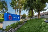 Motel 6 Thousand Oaks, CA Hotels in Newbury Park