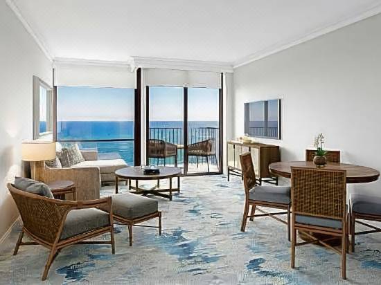 Halepuna Waikiki By Halekulani Hotel Reviews Room Rates Trip Com