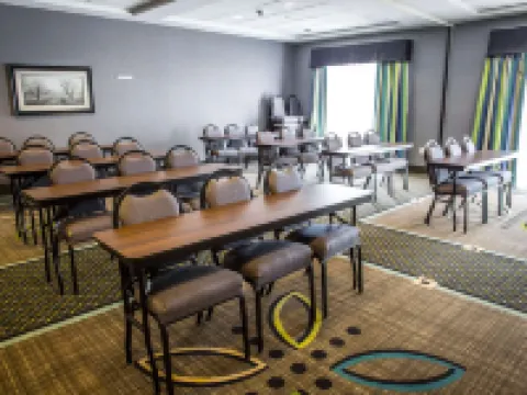 Comfort Suites New Bern Near Cherry Point Hotels in Craven County