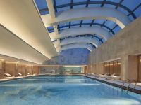 海口希尔顿酒店 - 室内游泳池