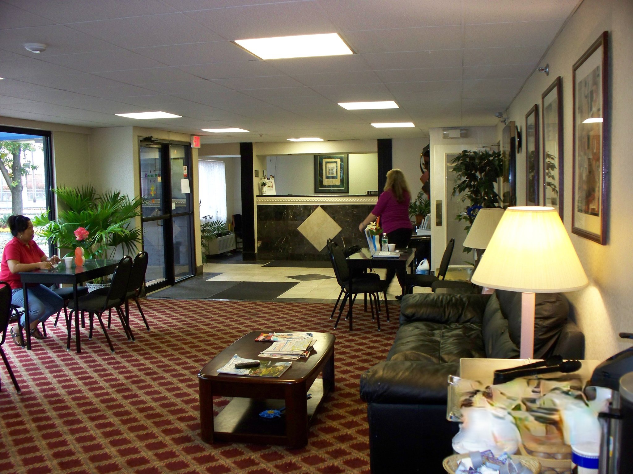 Regency Inn & Suites