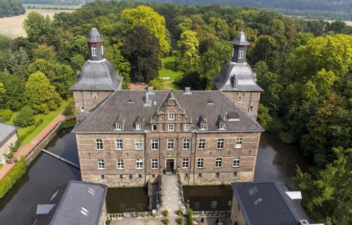 Schlosshotel Hugenpoet