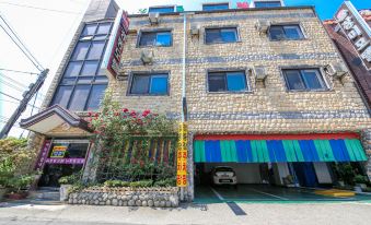 Jeonju Jinbukdong Gyeongdong