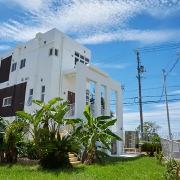 T&T Mof-Maeda Ocean Front House-