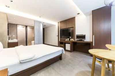 R Lee Suite Ganseok Hotels in der Nähe von Baengnyeongdo