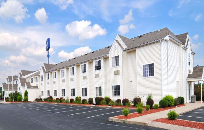 Microtel Inn & Suites by Wyndham Clarksville