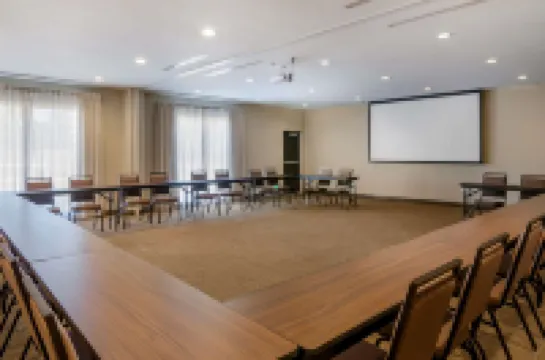 Sleep Inn Great Falls Airport