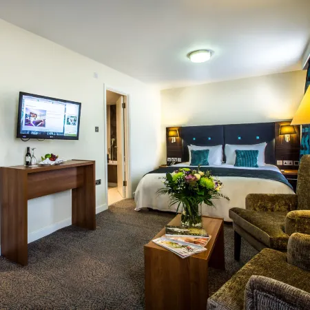 Holiday Inn LONDON - KENSINGTON HIGH ST. by IHG Hotels in London