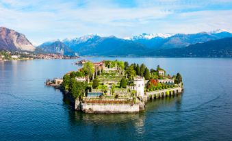 Residenza Oleandro Lake View Luino Center