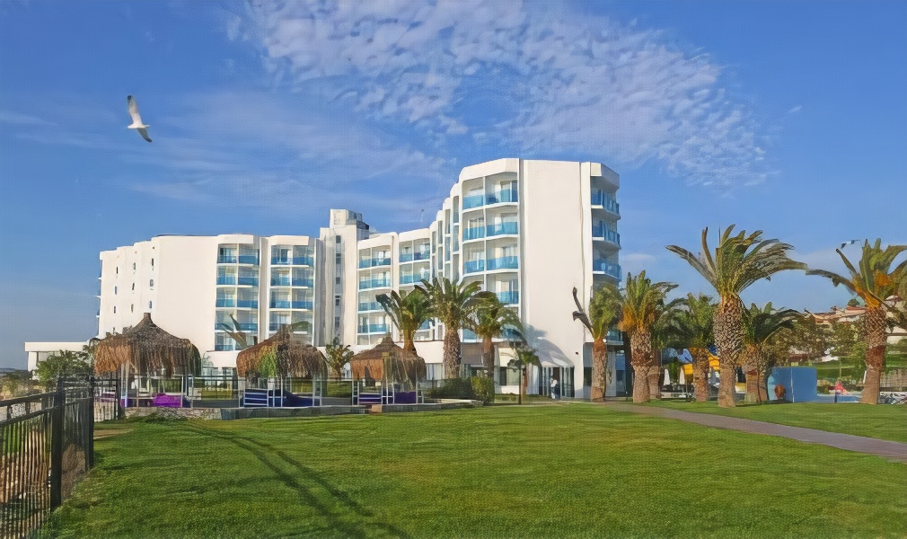 Le Bleu Hotel & Resort Kusadasi - Ultra All Inclusive