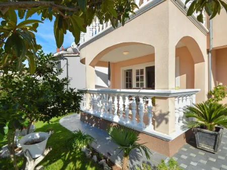 Mladen Отели в г. Чиста Мала