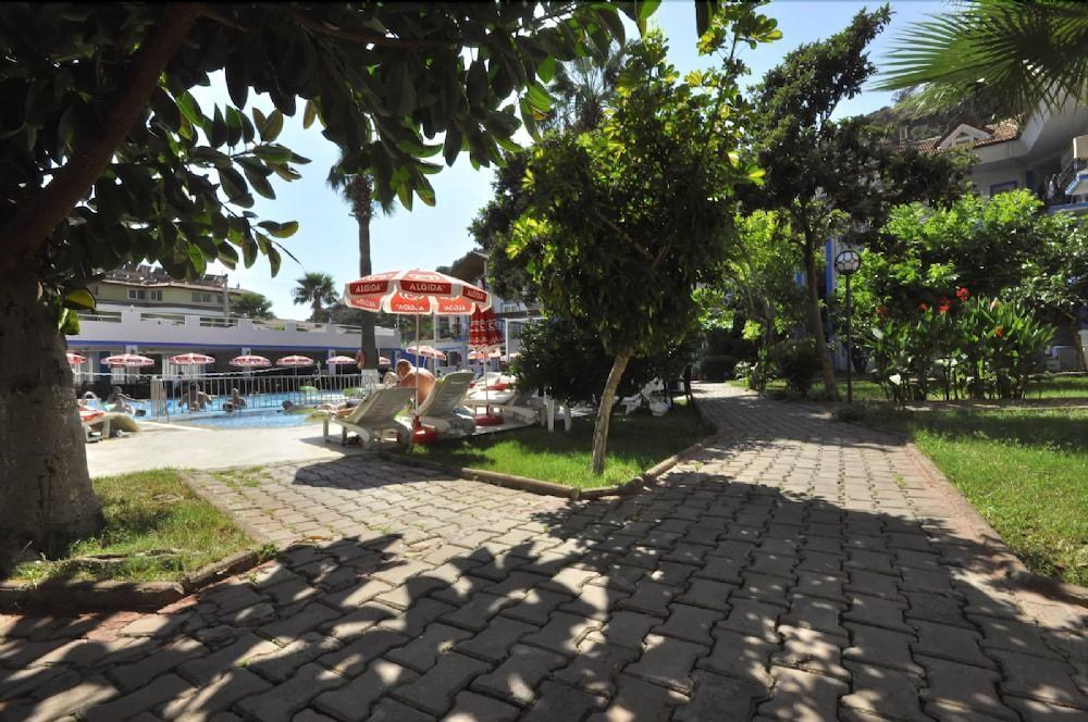 Akdeniz Beach Hotel