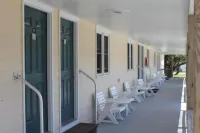 Pony Island Inn Hotels in Ocracoke