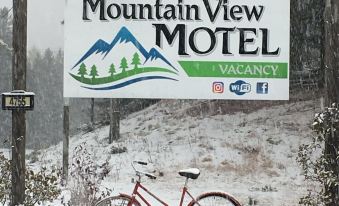 Mountain View Motel & Campground