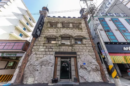 Daejeon Sanseung Ace-Tell Отели рядом с достопримечательностью «Daejeon O-World»