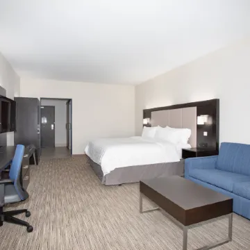 Holiday Inn Express & Suites ELY by IHG