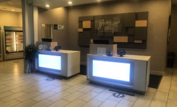 Holiday Inn Express & Suites WOODWARD HWY 270 by IHG