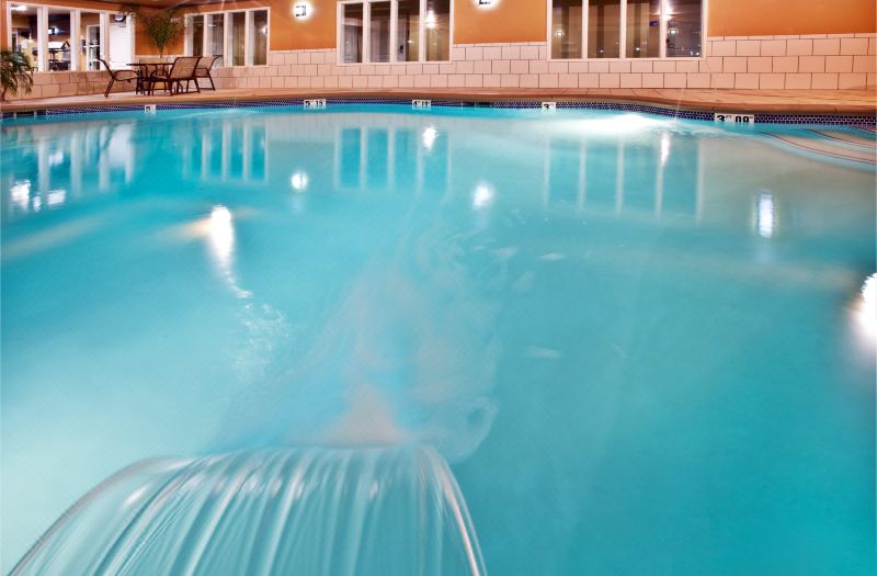 Holiday Inn Express & Suites Crawfordsville by IHG photo 2