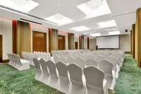 Holiday Inn Goa Candolim Hotels in Candolim