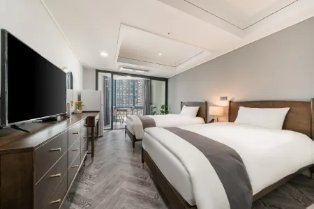 Haeundae Central Hotel Отели рядом с достопримечательностью «BUSAN X the SKY»