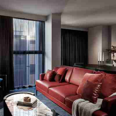 Midnight Hotel, Autograph Collection Rooms