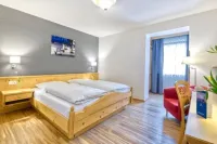 Hotel Heigl Hotels in Baierbrunn