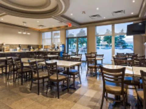 ベスト ウエスタン プラス トラベル ホテル トロント エアポート トロントのホテル