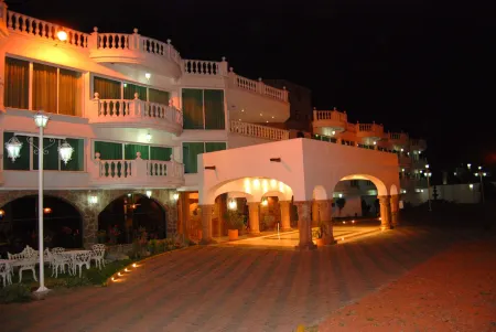 託盧卡貝斯特韋斯特酒店