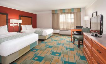 La Quinta Inn & Suites by Wyndham Colorado Springs South AP