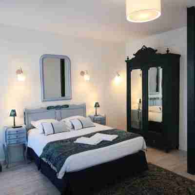 Logis Hotel & Restaurant Au Clos Paille Charme & Caractere Rooms