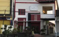 Hotel Adis Syariah Hotel dekat Pantai Tiris Indramayu