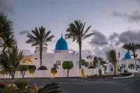 Villas Veaco Bahiazul with Private Pool Hotels near Dunas de Corralejo