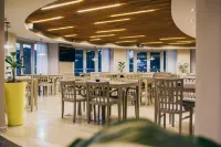 Maran Suites & Towers Hotels in Parana