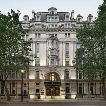 Club Quarters Hotel Trafalgar Square, London Отели рядом с достопримечательностью «Кенотаф»