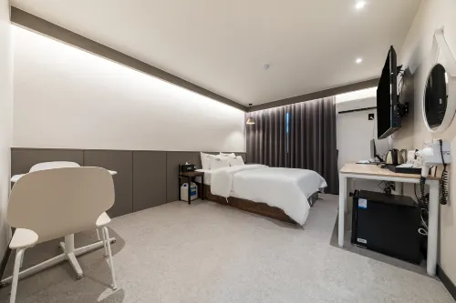 Cheonan Sothebys - 2 ดาว