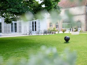 Qualisterra - Chambres d'Hotes, Vignoble Bio-Inspirant et Bien-Etre Corps et Esprit