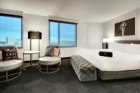 The Rose Hotel Chicago O’Hare, Tapestry Collection by Hilton Hôtels à : Rosemont