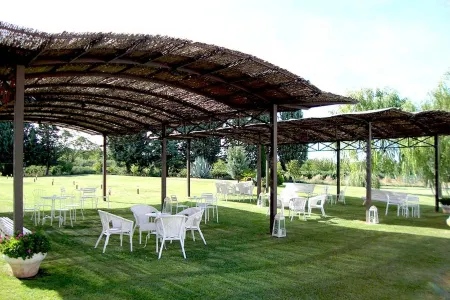 Hotel San Camilo Отели в г. La Rioja Province