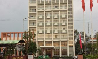 Huong Sen Hotel