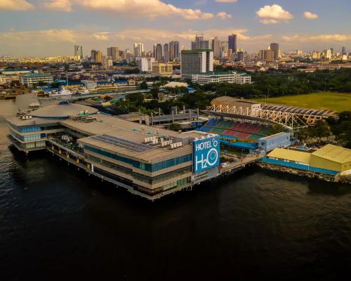 Hotel H2O Hotels in City of Manila