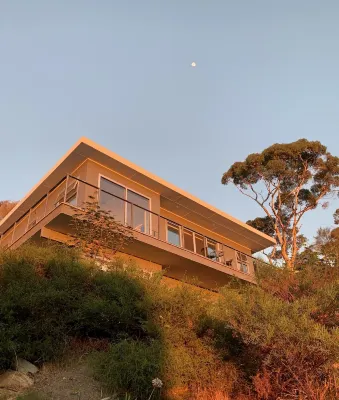 Sunrise on Falie Seaview Eco Accommodation