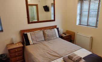 Courtyard Cottage - Great Paxton