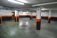 Erase un Hotel - parking