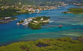 Barefoot Cay Resort