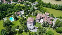 Relais & Spa Castello di Casiglio Hotels in Inverigo